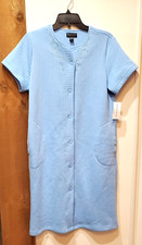 Miss Elaine Women's Embroidered Short-Sleeve Snap Robe - French Blue Size Small