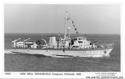 CAR-AHBP10-0560-GUERRE - Foto Marius BAR - Van Well Gronenveld Minesweeper Holla