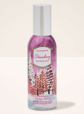 Bath Body Works Strawberry Snowflakes Concentrated Room Spray 1.5 oz.