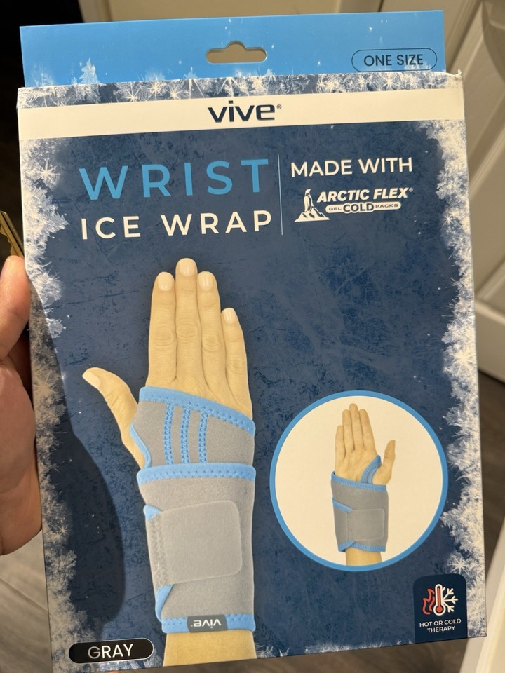 Arctic Flex Wrist Ice Pack Wrap - Refreezable Gel Compression Support ...