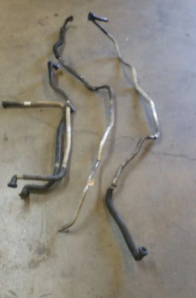 Bomba de combustible de 6,7 L para líneas de combustible del motor | Se adapta a Ford F250 F350 2011-2015 Foto 3 de 4