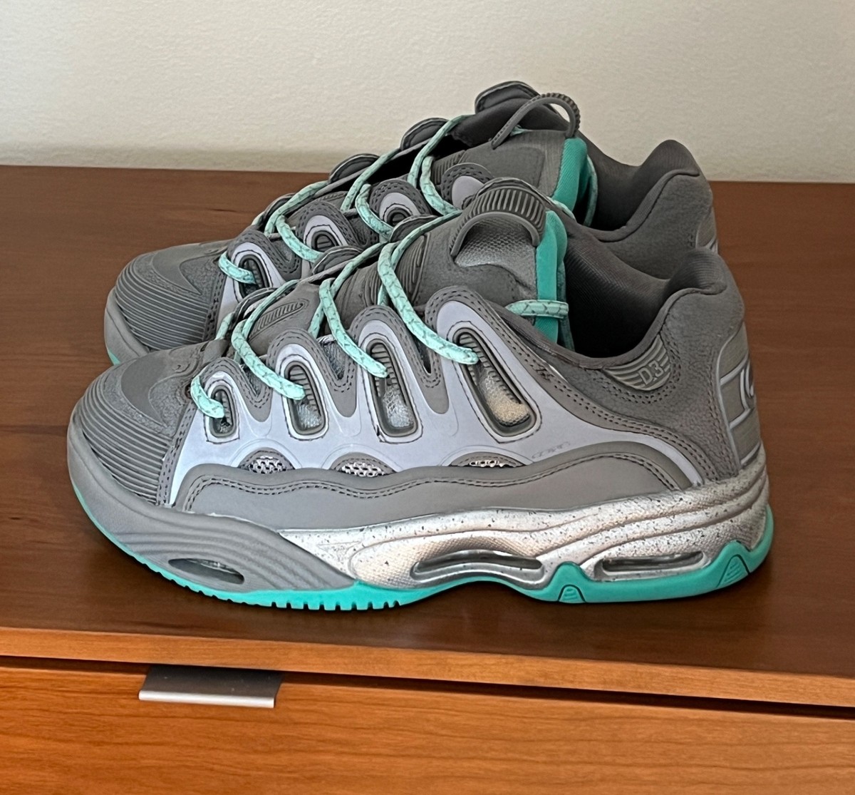 Osiris D3 2001 Seafoam/Grey Reflective Sneakers Size 7 EUC | eBay