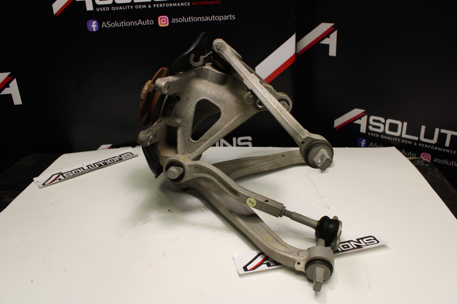 Lamborghini Huracan LP610-4 LH Complete Rear Left Knee Spindle Hub w/Control Arm