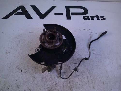 Opel Astra J Radlagergehäuse Achsschenkel links vorn