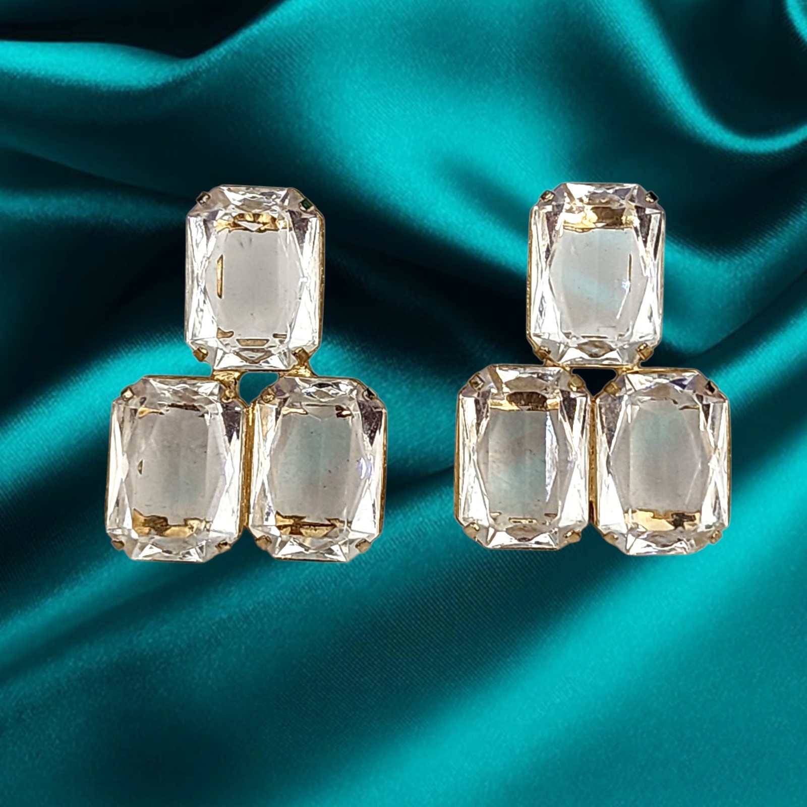 CLEAR RECTANGULAR DROP POST EARRINGS - image 5