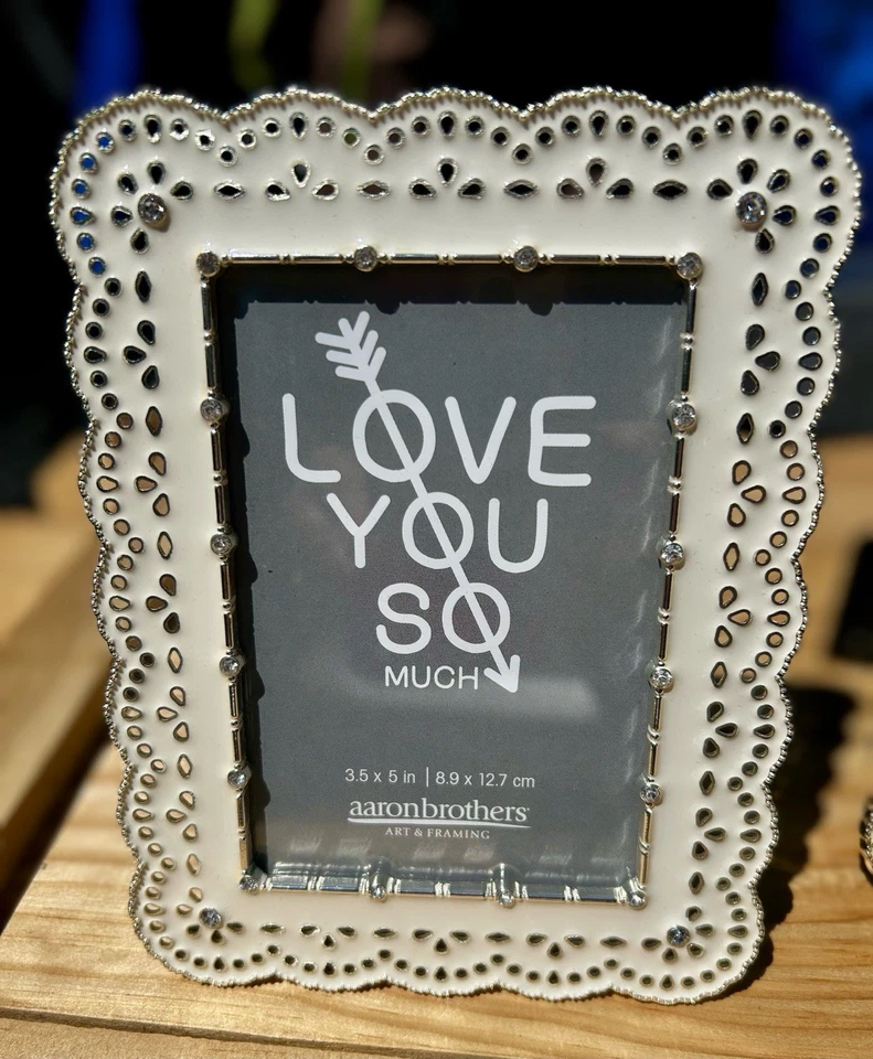 Aaron Brothers Marco 4x6 Ocasión Especial Conjunto De 2 Blanco Y Marfil Esmalte/Joya Foto 4 de 4