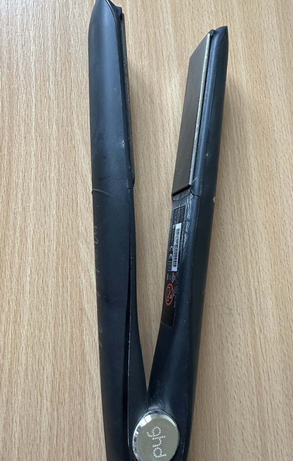 GHD Gold Hair Straighteners Professional Styler Model S7N261. Faulty