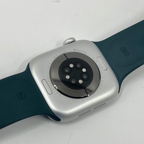 GPS Only Apple Watch Series 10 42MM Silver Aluminum Lake Green Sport Band - Photo 6 sur 9