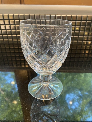 BEAUTIFUL VTG Waterford Crystal Donegal Cut Water Goblet 5.25"H RETIRED