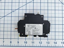 MIDNITE SOLAR MNEPV15-300 CIRCUIT BREAKER 15A 300VDC 1-POLE DIN MOUNT, w1t,w2t