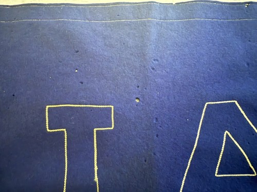 Vintage 1950s-60s YALE University Wool Felt Banner Pennant Flag 17” X 34” - Picture 15 of 24