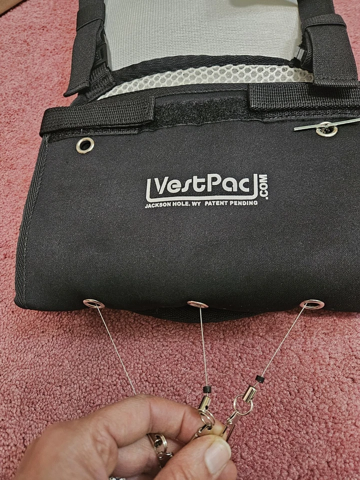 Vestpac Hydration Kayak Fishing Gear Vest - Image 4 of 4