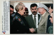 A44 A4481 Madeleine Albright Yasser Arafat  Ramallah Peace USA Palestine