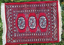 Teppich 66x48 cm, gebraucht.