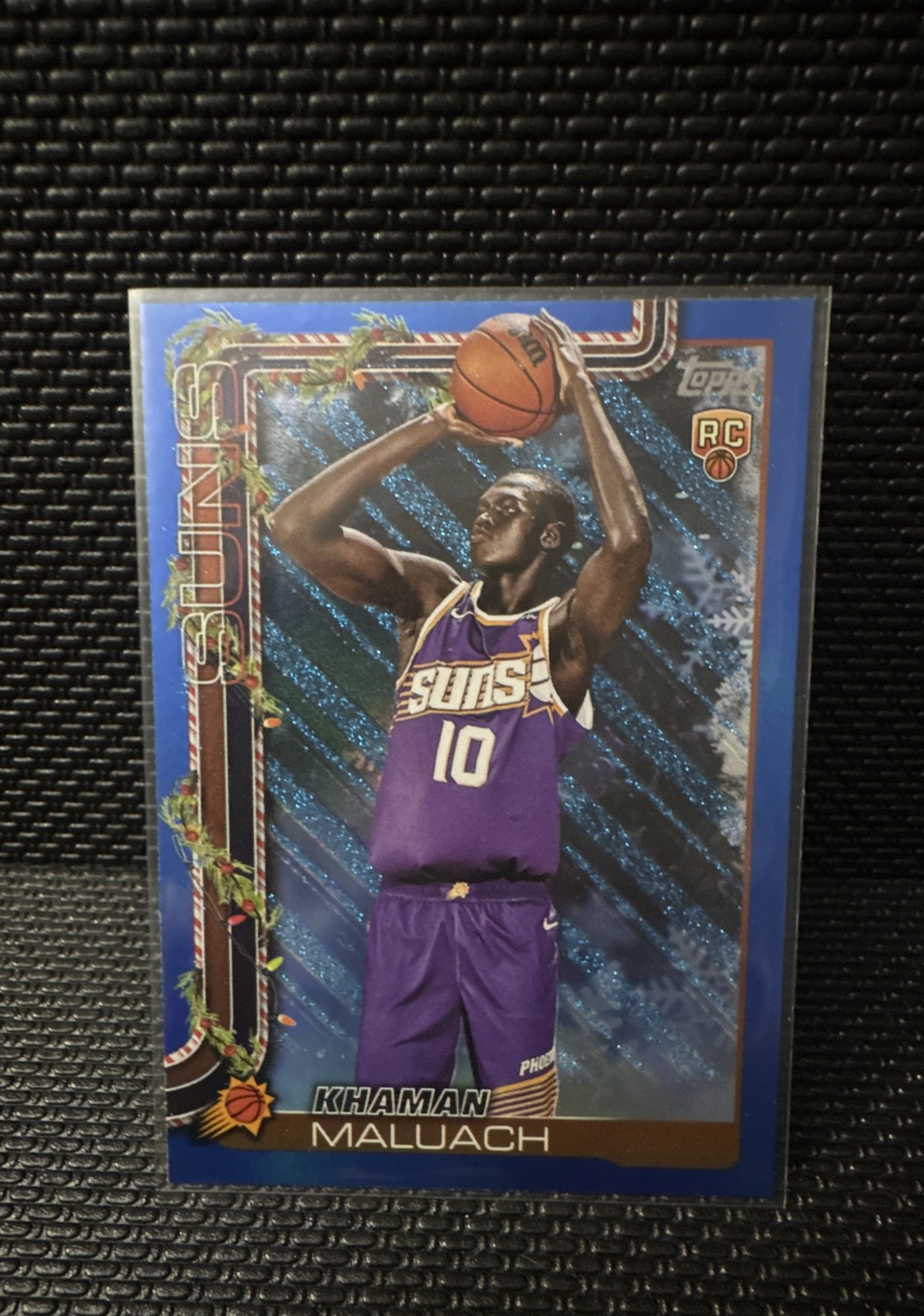 2025-26 Topps Holiday - Khaman Maluach #H170 Holiday Metallic Blue Glitter (RC)