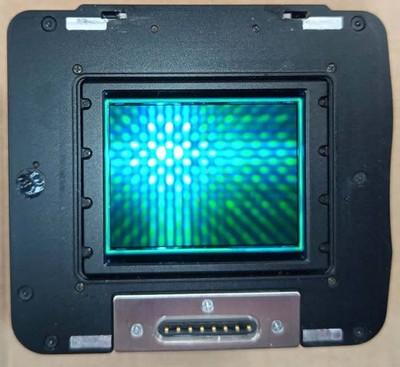Phase One P25 medium-format digital back (22MP)   fully functional