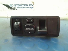Toyota Corolla (E12) 2002 183574 REAR MIRROR SWITCH