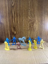 Vintage Lot 1K Plastic Toy Cowboy some Marx Figures Lot of 10