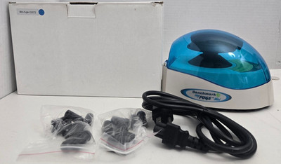 Benchmark Scientific C1008-B MyFuge Mini Benchtop Centrifuge Works