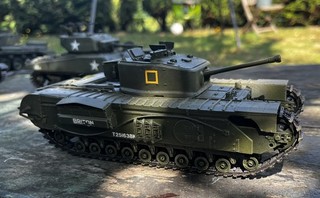 Lot of 3 1/35 Airfix/Tamiya Tanks Cromwell Churchill and Sherman ‘jumbo’