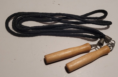 Cotton Jump Rope with Wooden Handles – 8.5FT Fitness Skipping Rope