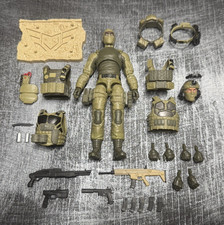 Action Force Valaverse Raider Battalion Trooper con un montón de equipo