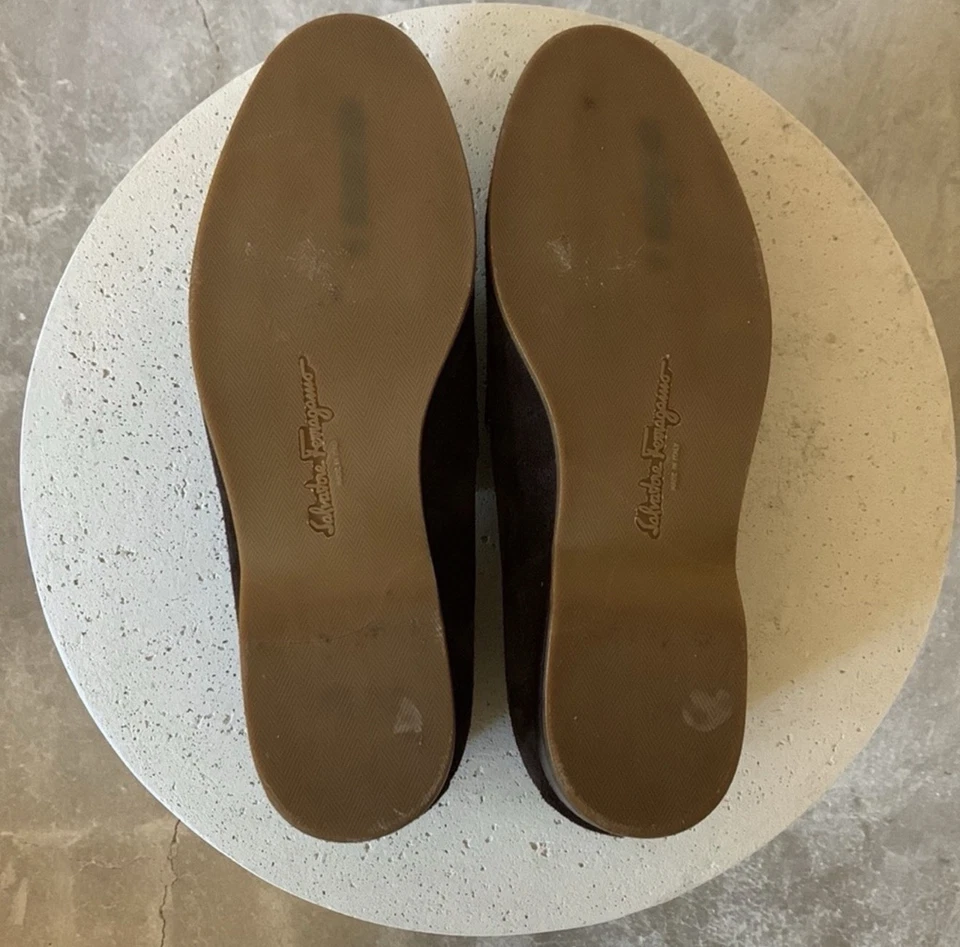 Salvatore Ferragamo Men's Brown Suede Size 9 EE excellent Condition - Image 4 of 4