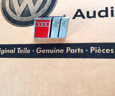 Original S4 logo Audi A4 B5 clip lettering emblem badge grill radiator grille