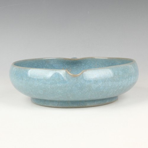 Lavadora de cepillo china antigua de porcelana esmaltada azul cielo - Imagen 2 de 10
