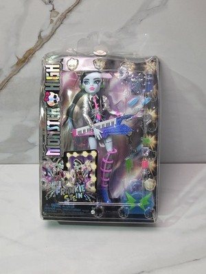NEW NIB MONSTER HIGH AMPED UP FRANKIE STEIN