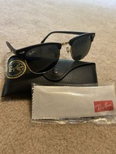 Ray-Ban Men s Clubmaster Sunglasses Black/Gold Frame Green Tinted Glass Lens