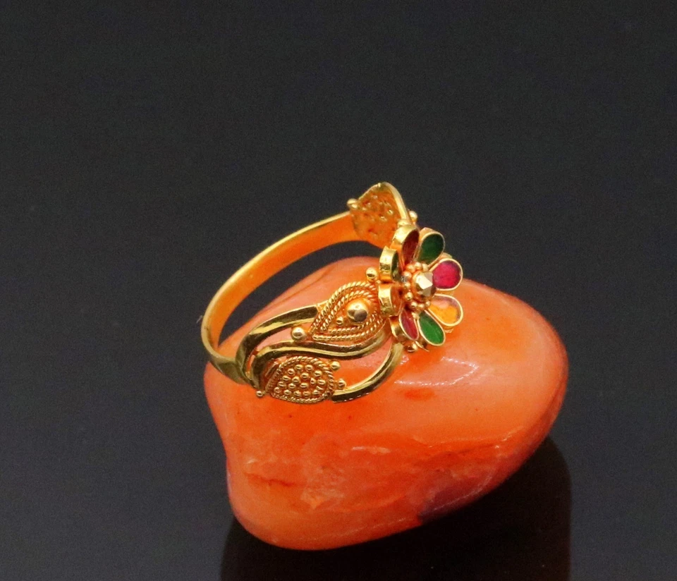INDIAN FILIGREE WORK 22K CT GOLD ENAMEL RING FLOWER DESIGN BAND UNISEX GIFTING - Image 3 of 4
