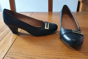 clarks artisan heels