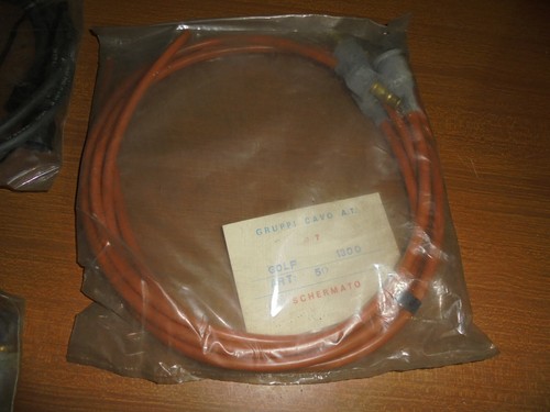 VOLKSWAGEN GOLF 1300 MK1 SET CAVI CANDELE ORIGINALI DELL'EPOCA