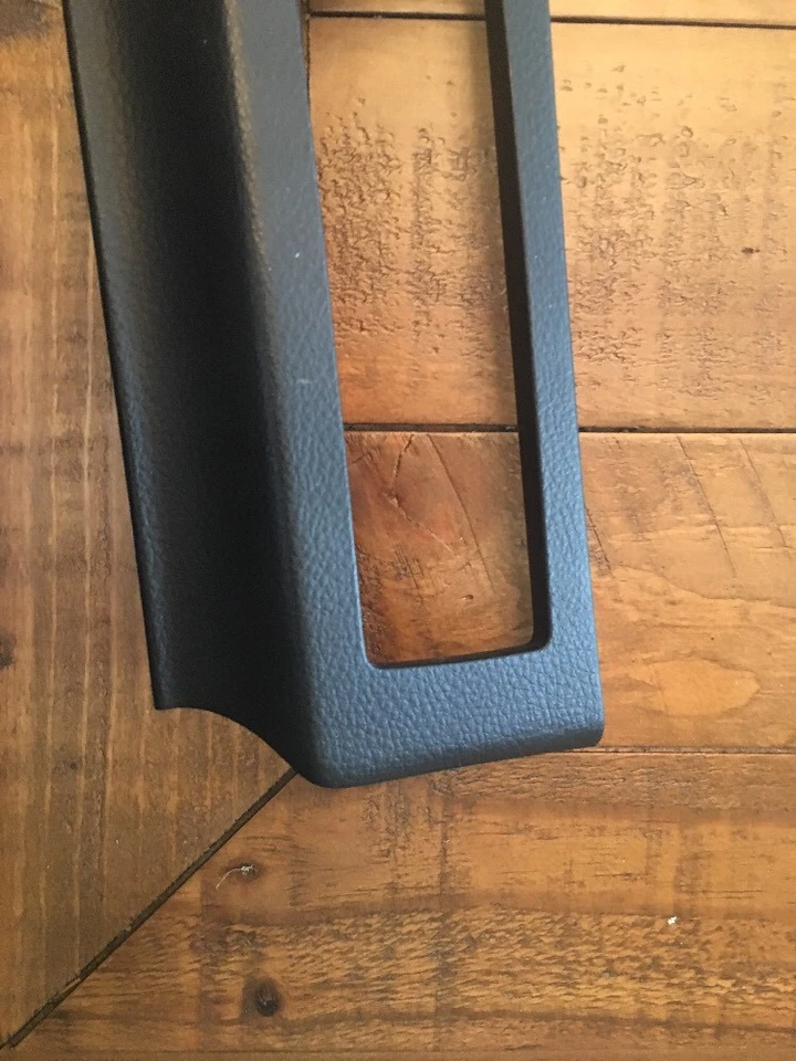 Panel de instrumentos Infiniti Nissan OEM 02-06 Q45 bisel central del tablero 68246AR000 Foto 2 de 4