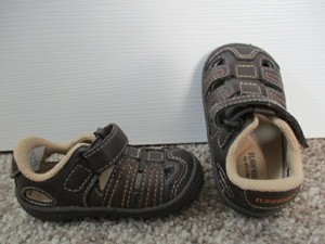 stride rite surprize sandals