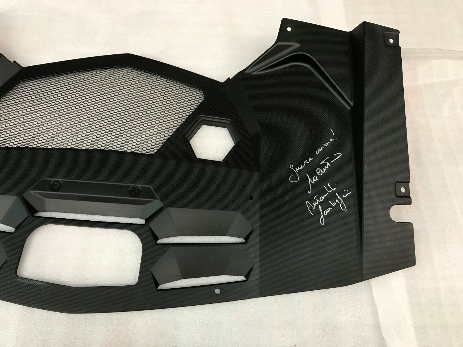 LAMBORGHINI AVENTADOR REAR COVER SIGNED BY VALENTINO BALBONI OEM 470103786B