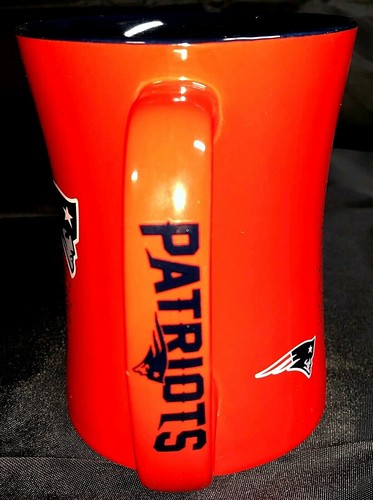 NFL New England Patriots 14oz mocha mug - Picture 4 of 4