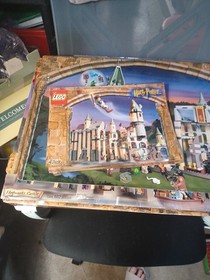 LEGO #4709 Harry Potter: Hogwarts Castle INCOMPLETE with Manual and box
