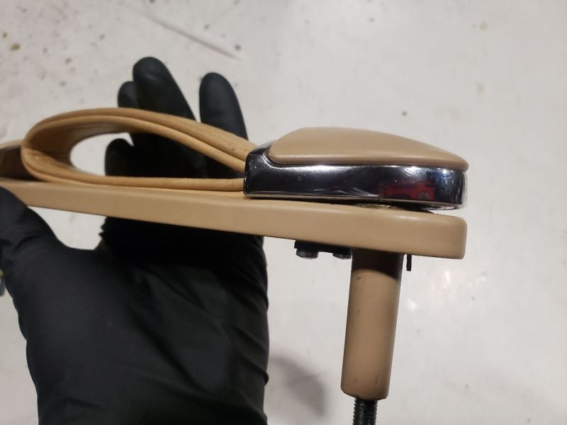 2007 Maserati Quattroporte GTS M139 Interior Roof Grab Handle Rear Left OEM