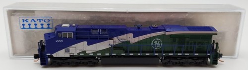 Kato 176-8911 Escala N GE Demostrador GS ES44AC 'GEVO' Diesel Loco #2005 con DCC | Condition: Used