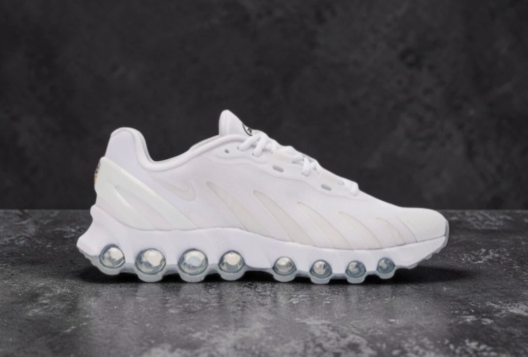 Nike Men's Air Max DN White Metallic Silver for Sale