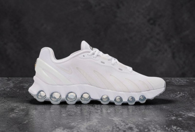 Nike Air Max DN8 ' White Metallic Silver ' Mens Lifestyle Shoes FQ7860 103 (NEW)