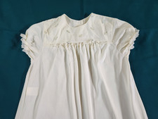 Vintage 60s Girls Sz 4 Yellow Embroidered Babydoll Nightgown Nylon Chiffon