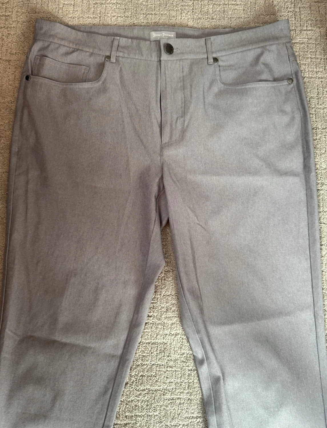 Hickey Freeman Gray Performance Golf Pant Size 36x32 Excellent Condition
Opens in a new window or ta