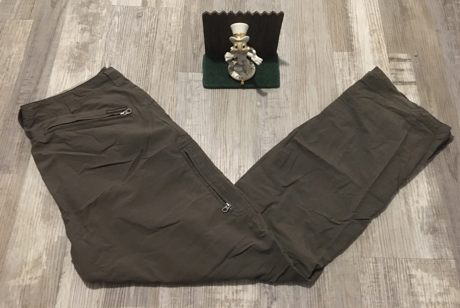 Royal Robbins Mens Brown Nylon Hiking Travel Cargo Pants Size 32x34 Straight Leg