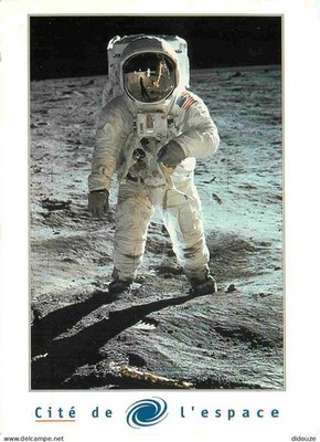 Postcard - Astronomy - City of Space - First Step on the Moon - Apollo