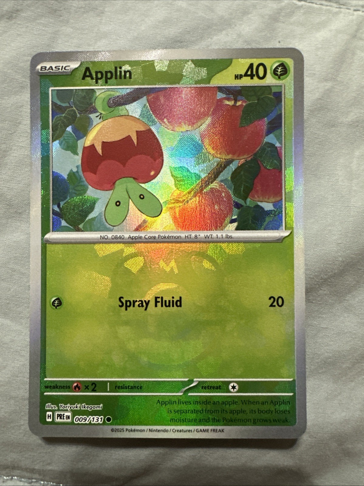 Applin Master Ball Pattern PRE 009/131 Sv: Prismatic Evolutions Holo NM