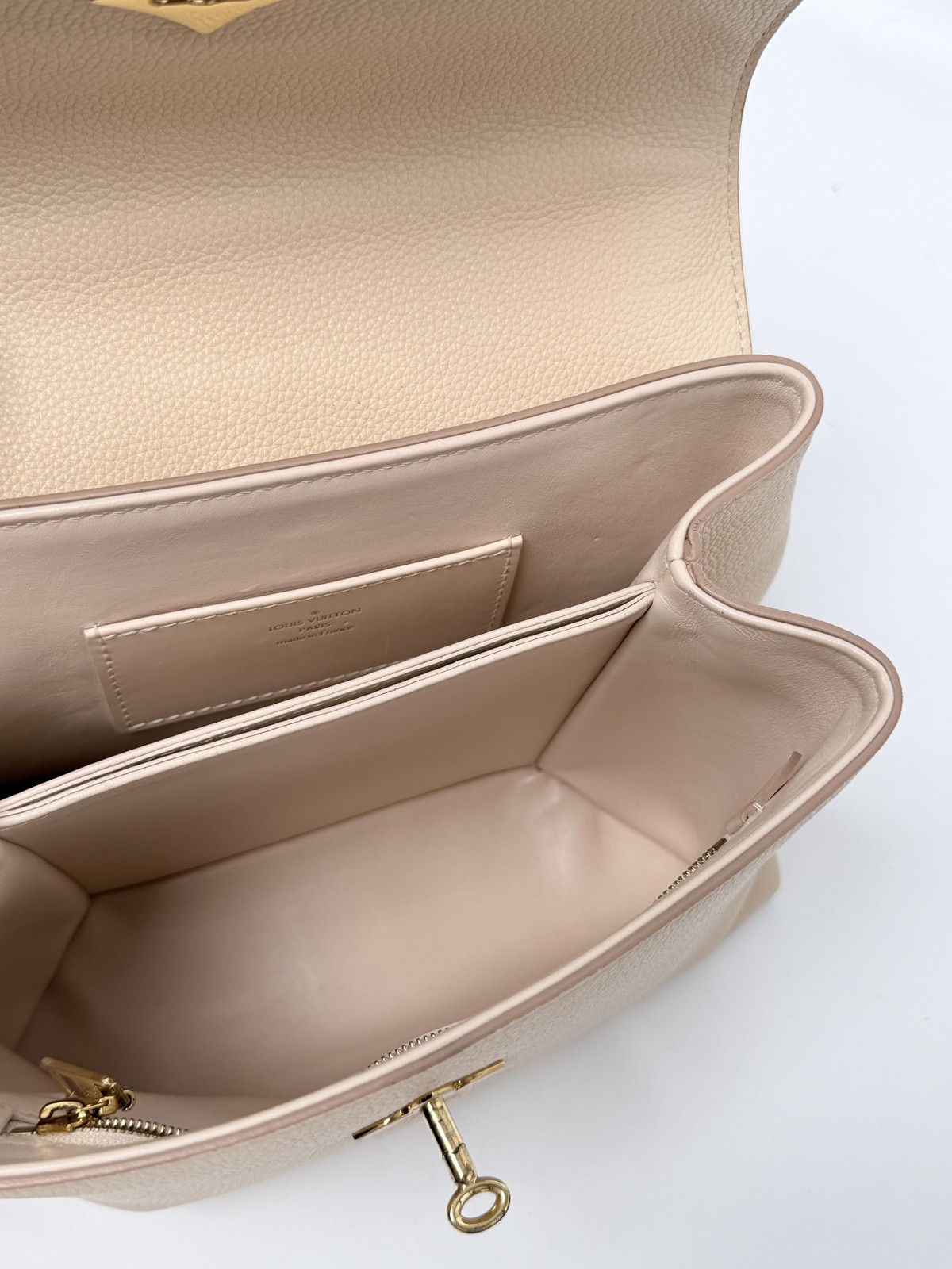 Louis Vuitton Georges BB Creme Monogram Empreinte Leather Crossbody Handle Bag — image 5