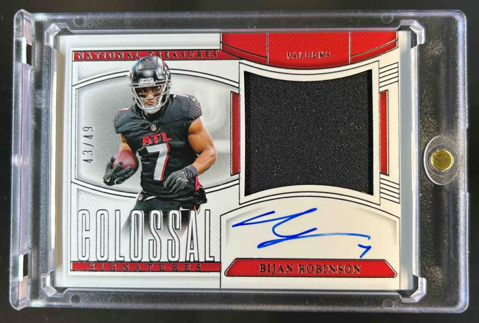 2024 National Treasures Bijan Robinson Colossal Signature Jersey Auto #/49 view 1